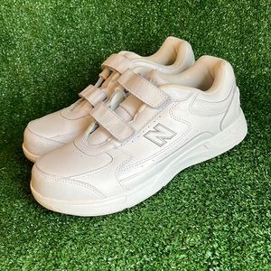 New Balance Womens 576 Walking Shoes size 10